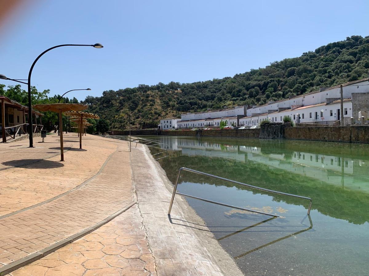 Casa Rural Nacimiento Del Hueznar - Tomillo 17 San Nicolás del Puerto Eksteriør bilde